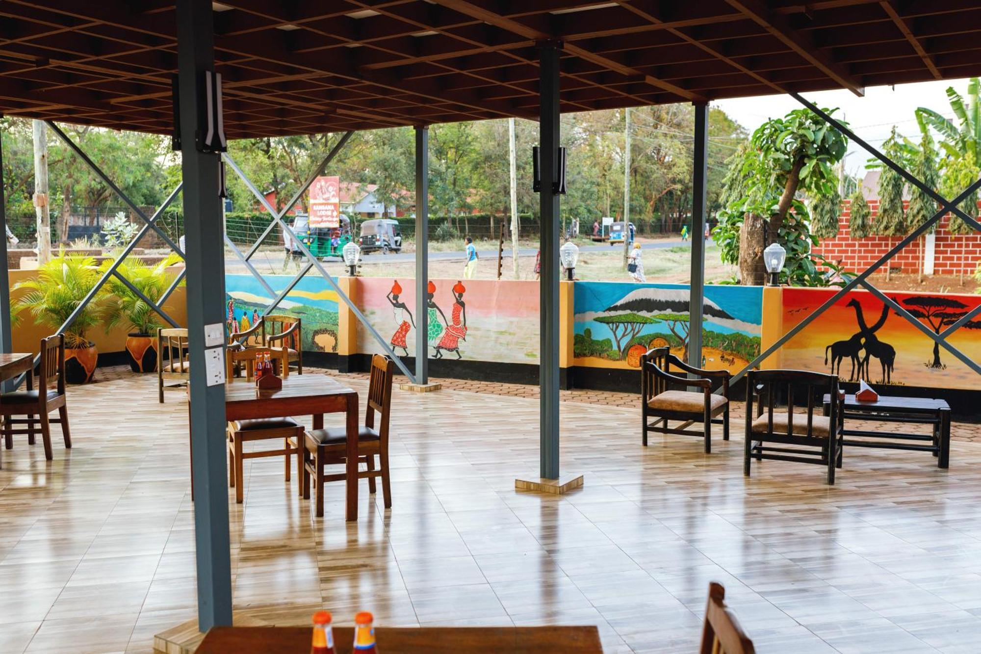 Keys Hotel Moshi Exterior foto